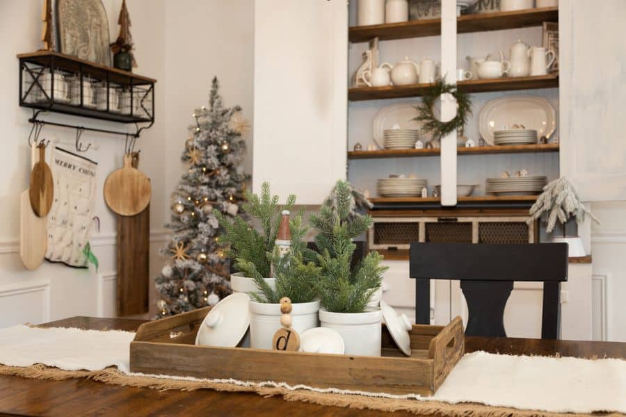 cutting board christmas decor