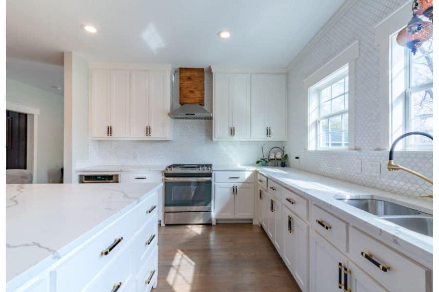 wood and metal farmhouse hood