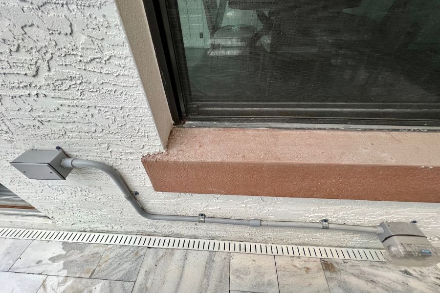 outdoor pool outlet